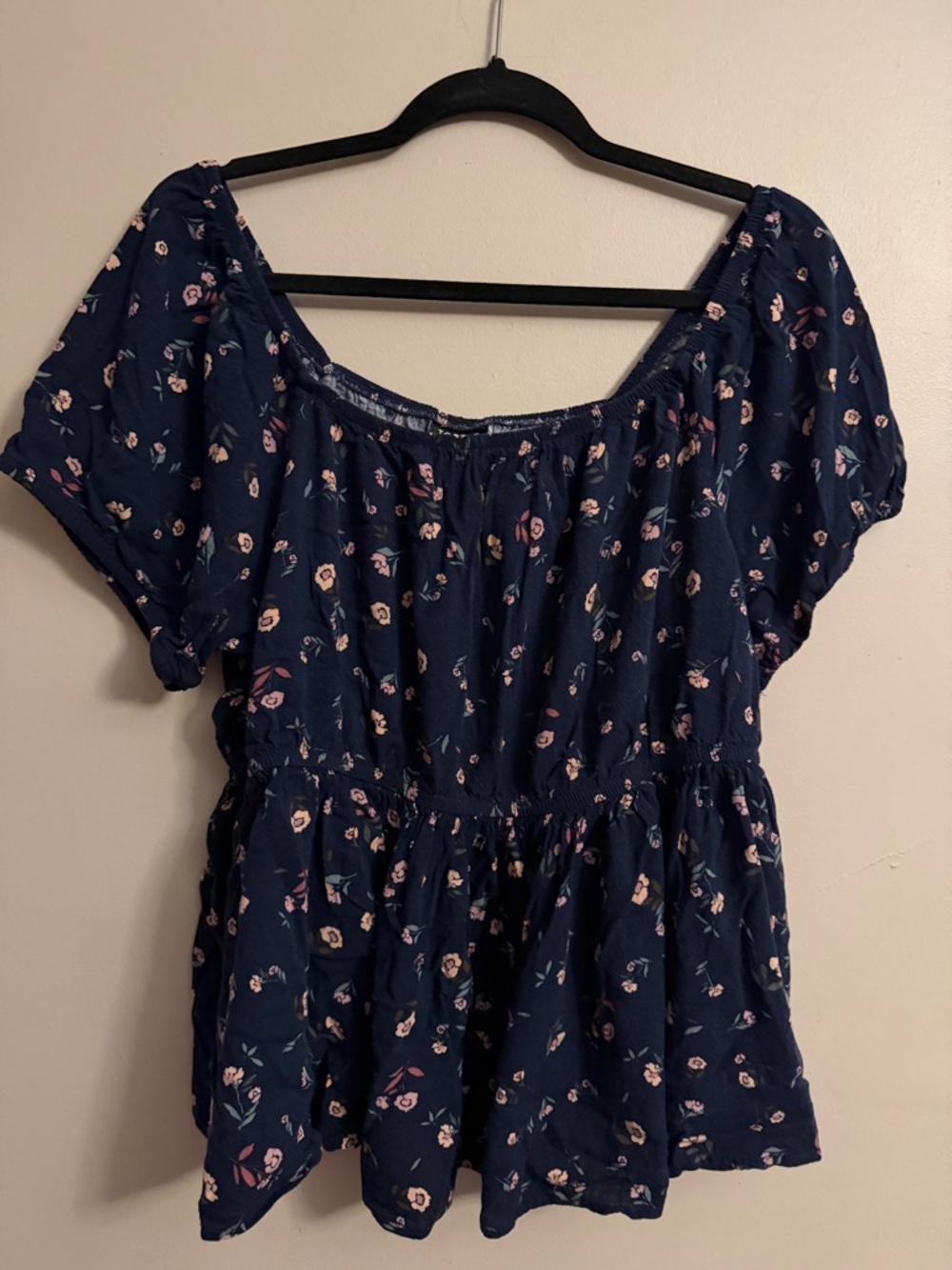 Women’s Navy Floral Peplum Top - Lightweight Short Sleeve